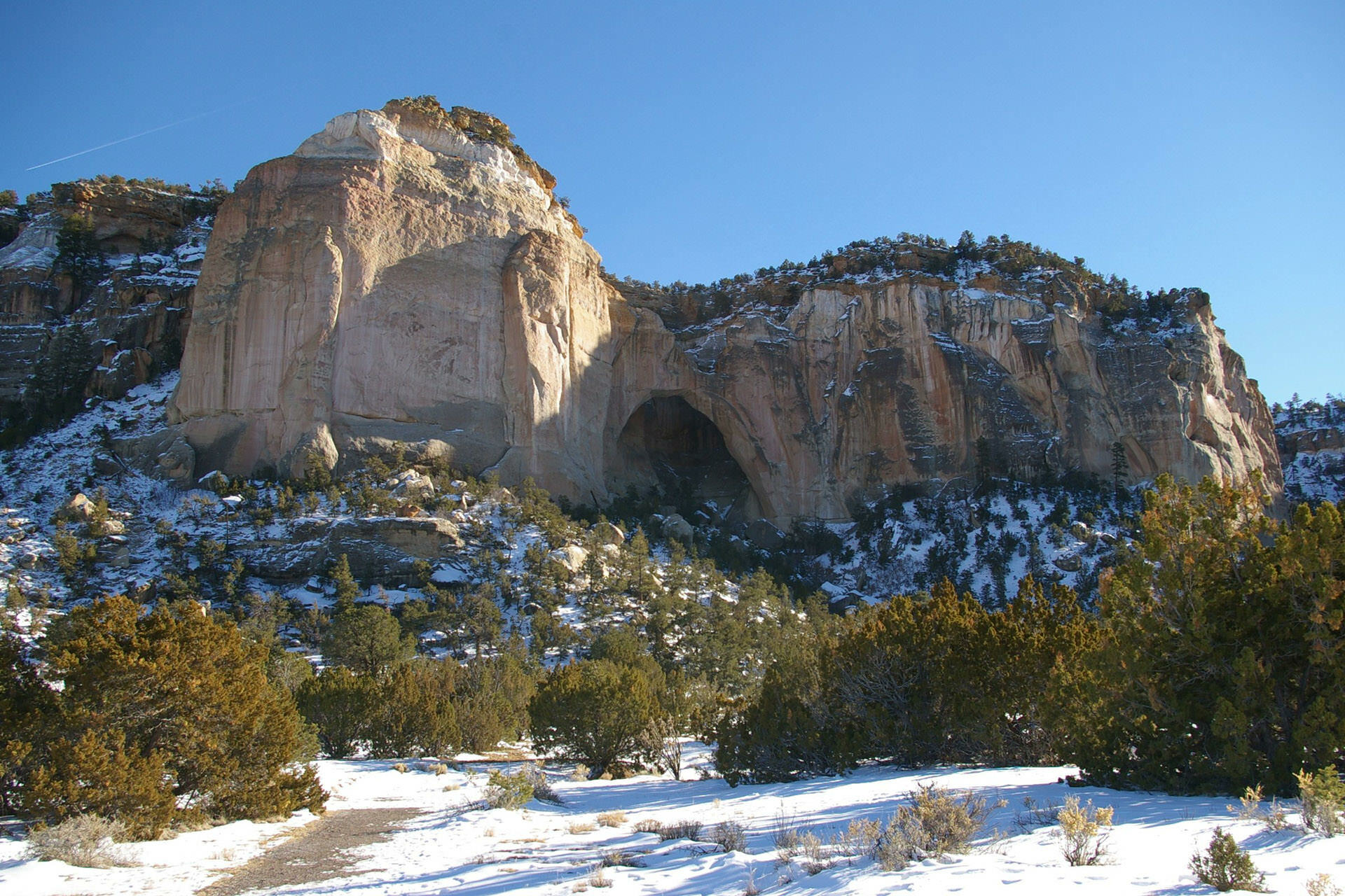 El Malpais National Monument National Park Foundation   Malpais Natural Arch 2022 06 13 204112 Xyzc 