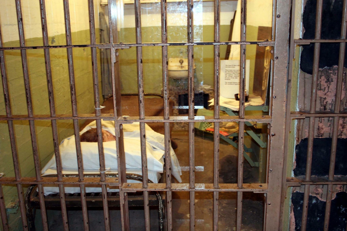 worst alcatraz prison inmates