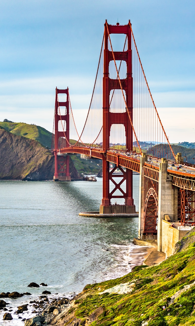 Golden Gate Bridge stretches across the San Francisco Bay